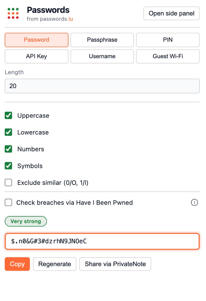 Popup de l'extension Passwords pour Chrome avec générateur de mot de passe, badge de force et actions copier, régénérer et PrivateNote